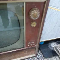 تلویزیون قدیمی عتیقه آمریکایی|کلکسیون اشیاء عتیقه|نسیمشهر, |دیوار