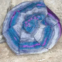 کلاه فرانسوی|لباس|ری, شهادت|دیوار