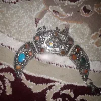 گردن بند قدیمی