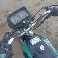 دو عدد موتور هندا ۲۵۰ و یکی ۱۲۵ تقویت به۰ ۱۵