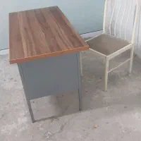 یک عدد میز صندلی بفروش،میرسد