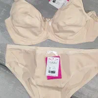 ست سوتین و شورت  در دو رنگ سایز 75 کاپ B