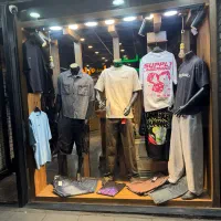استخدام فروشنده