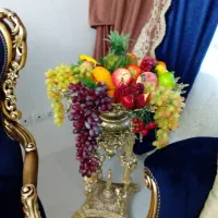 میوه خوری برنز با میوه مصنوعی