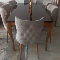 میز غذاخوری