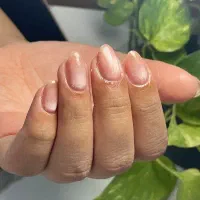 آموزش و کاشت ناخن|خدمات آرایشگری و زیبایی|کرمانشاه, |دیوار