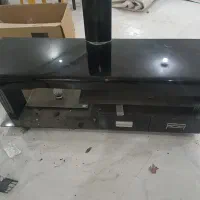 میزتلوزیون شیک به علت نداشتن جا