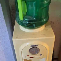 اب سرد کن دارای یخچال