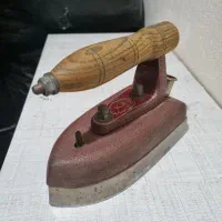 اتو سنگین نوستالژی کلکسیونی|کلکسیون اشیاء عتیقه|اسلامشهر, شهرک واوان|دیوار