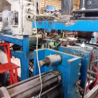 دستگاه تزریق بادی پلاستیک