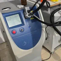 اپراتور لیزر موی زائد