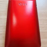 یک دستگاه گوشی موبایل LG مدل ۳۶۰