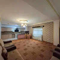 ۹۰ متری  خوش نقشه  آسانسور دار  مرکز شهر