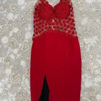 لباس و چمدان و آکواریوم