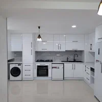 ساخت و نصب کابینت کمد دیواری درب اتاق