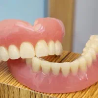 دندان مصنوعی به صورت اقساط