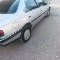 ماشین کم کار بدو افتاب سوختگی