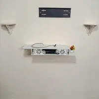 شلف دیواری با پایه تلویزیون