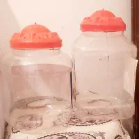 کیسه خالی بانکه و دبه خیار شور