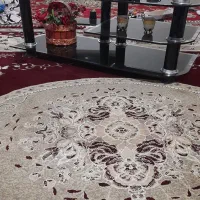 میز تلویزیون تمیز وسالم وچراغ الاعدین سالم سالم