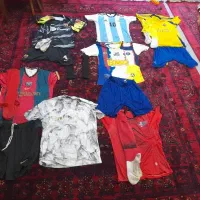 لباس های ورزشی