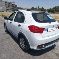 کوییک r مدل 99 سالم