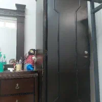 کمد ومیز ارایشی  بدون اینه