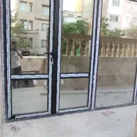 درب و پنجره دوجداره توری پشه گیر