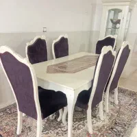 میز ناهار خوری ۶نفره و مبل ۷ نفره  سالم و شیک