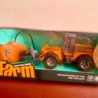 ماشین تراکتور کنترلی خارجی