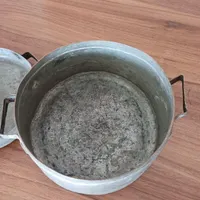 دیگ مسی خیلی قدیمی|کلکسیون اشیاء عتیقه|کرج, ساماندهی|دیوار