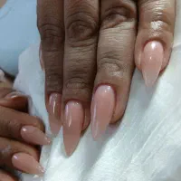 انواع کاشت ناخن با جدید ترین متد ها|خدمات آرایشگری و زیبایی|ری, فیروزآبادی|دیوار
