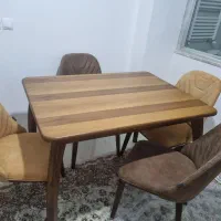 میز غذاخوری ۴ نفره