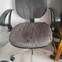 صندلی  خوب است