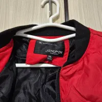 کاپشن|لباس|شهرکرد, |دیوار