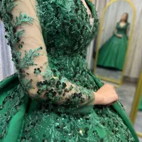 لباس عروس یلدایی