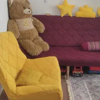 مبل هفت نفره. قلیان چوبی و اینه کنسول