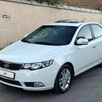 کیا سراتو ۹۶ اپشنال