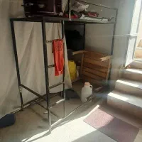 تخت دوطبقه آهنی