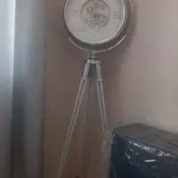 ساعت ایستاده