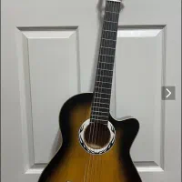 گیتار همراه با کیف یاماها