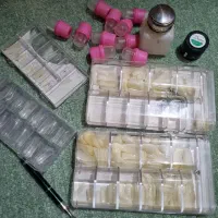 وسایل کاشت ناخن