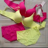 لباس زیر شیک