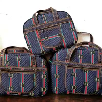 جا سیخی|ظروف نگهدارنده، پلاستیکی، یک‌بارمصرف|قم, مسجد امام حسن|دیوار