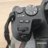 دوربین canon 250d