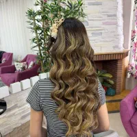 ارائه خدمات میکاپ و شینیون با قیمت استثنایی|خدمات آرایشگری و زیبایی|رشت, رودباری|دیوار