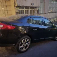 رنو فلوئنس E4 ۲۰۱۶