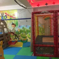 مربی خانم مجرد خانه بازی کودک شیفت عصر