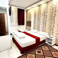 هتل و سوییت با سه وعده غذا و پارکینگ مسقف|اجارهٔ کوتاه‌مدت آپارتمان و سوئیت|مشهد, حرم مطهر رضوی|دیوار