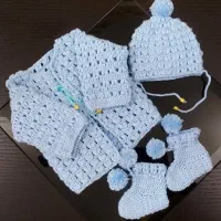 بافت انواع لباس بچگانه و بزرگسال